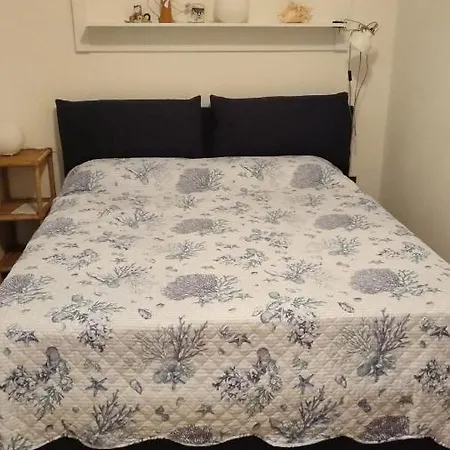 Alle Rose Barcolane Couette-café Trieste